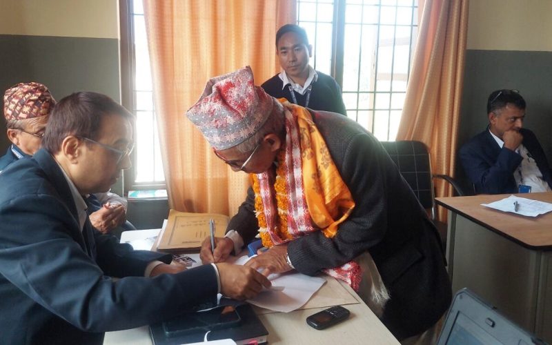 हेटौँडा १२ मा पद १, उम्मेदवार १४