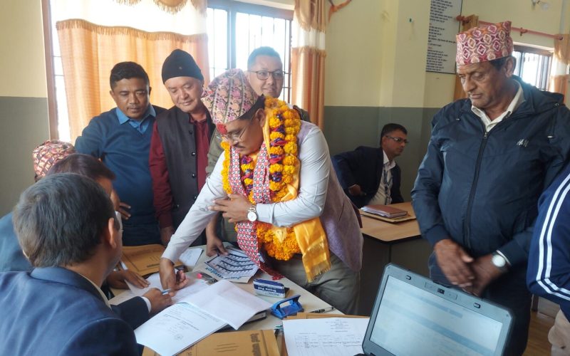 हेटौडा-१२ मा नगरकोटीको उम्मेदवारी दर्ता