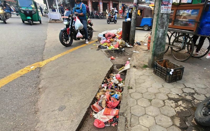 फोहोर व्यवस्थापन संकटः हेटौंडामा स्वास्थ्य जोखिम बढ्दो