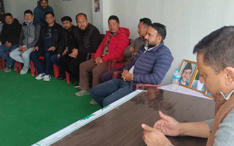 प्रदेशसभा सदस्य बानियाँको मनहरी सम्पर्क कार्यालयमा छलफल