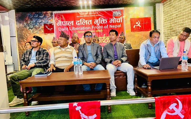 फ्याँकिएको राजतन्त्रको औचित्यहीन बहसमा अलमल्लिन नहुनेमा जोड