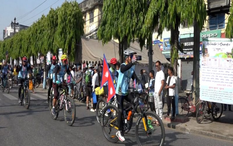 ‘राइड हेटौंडा टु सौराहा–२०८२’ सुरु, ५६१ जना साइकलयात्रीको सहभागिता
