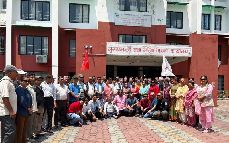 समाजवादी पार्टीको ज्ञापन पत्र: हेटौंडा अस्पताल स्वतन्त्र पार्न र सुशासन कायम गर्न माग