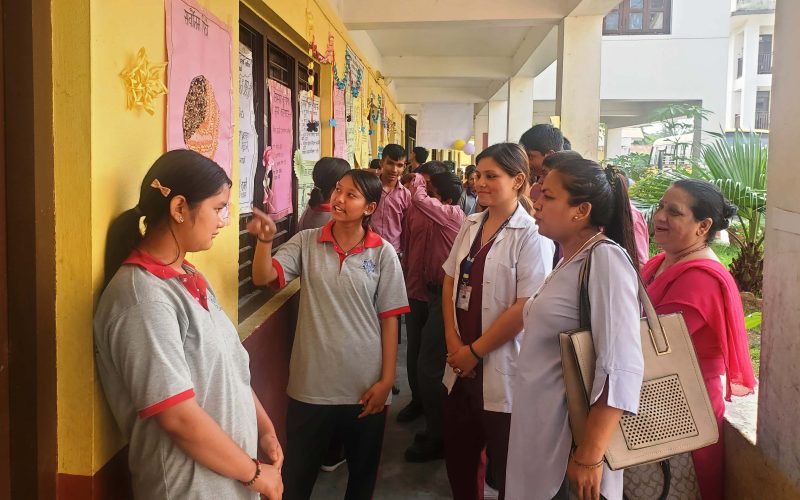 त्रिभुवन माविका विद्यार्थीलाई पोषणबारे सचेतना