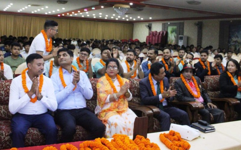 नारायणी कलेजमा  नवआगन्तुक विद्यार्थीलाई भव्य स्वागत