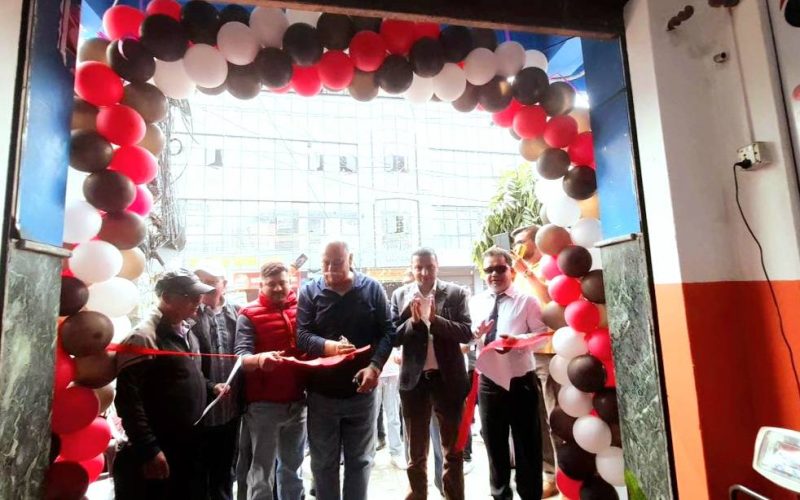 हेटौँडामा एजी एक्सप्रेसको नयाँ शाखा सञ्चालन, स्थानीय उत्पादन विदेश पठाउन सहज हुने