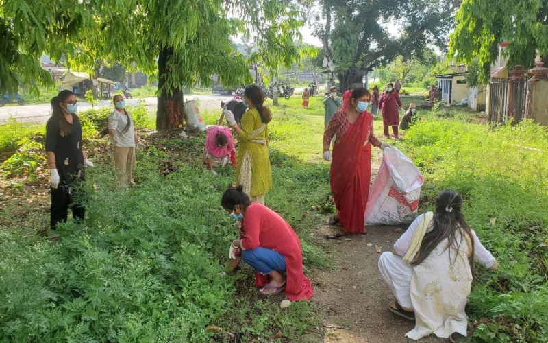 वातावरण दिवसका अवसरमा नवलपुरमा सरसफाइ